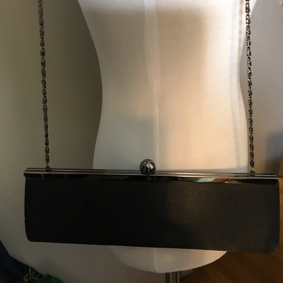 Sleek Elegant Jessica McClintock Black Handbag - Picture 2 of 8